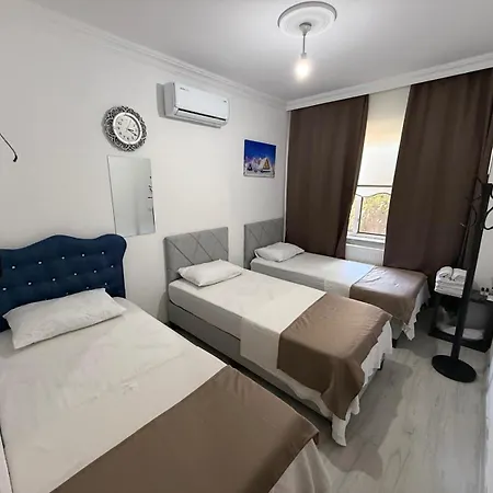 Hotel Ulas Reach *